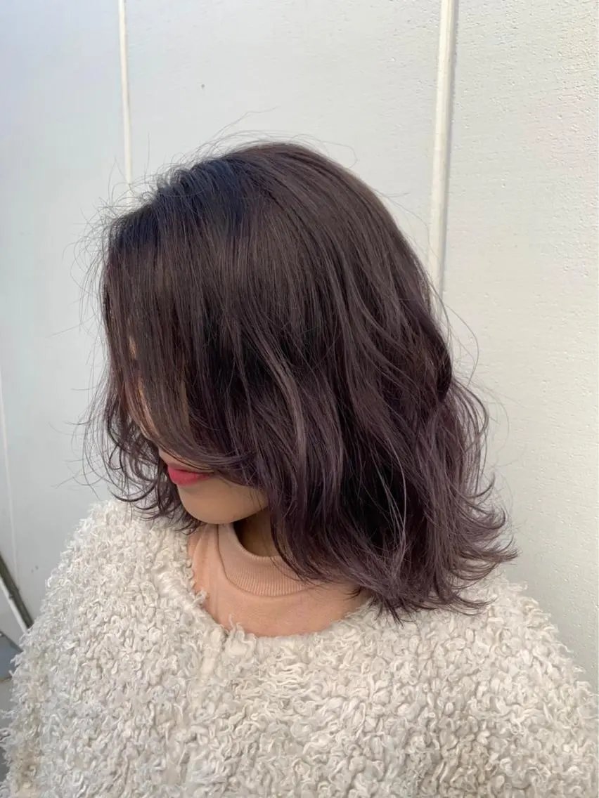 カラー 高梨 里穂のヘアスタイル