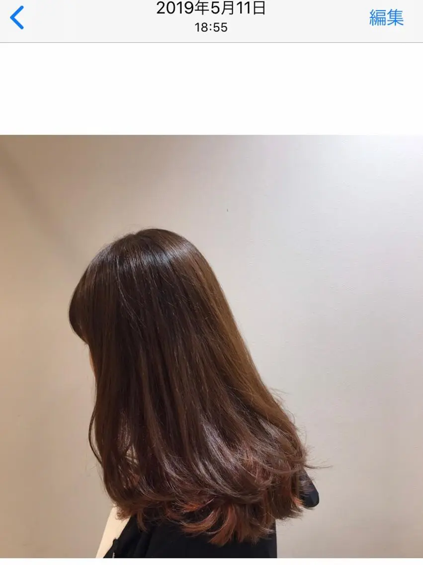 セミロング 関 沙緒里のヘアスタイル