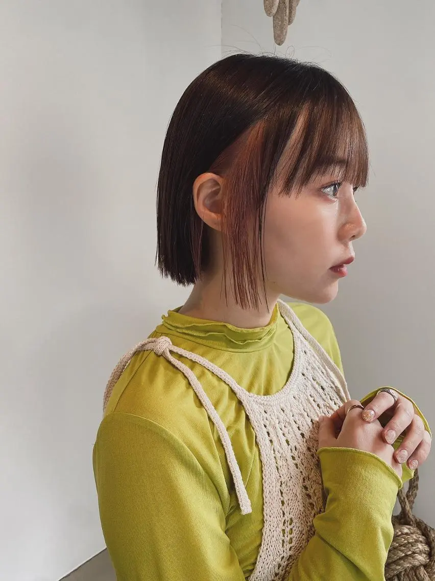 ミディアム エギョモリ 天使の羽バング・フェザーバング ハッシュカット ハイライト タンバルモリ カット ヘアカラー トリートメント CEINE PATHのヘアスタイル