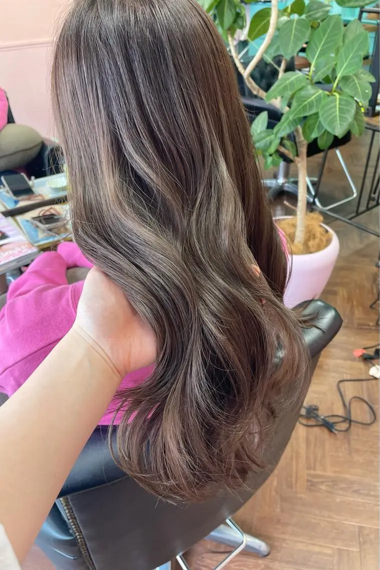 ロング Ebihara Satomiのヘアスタイル