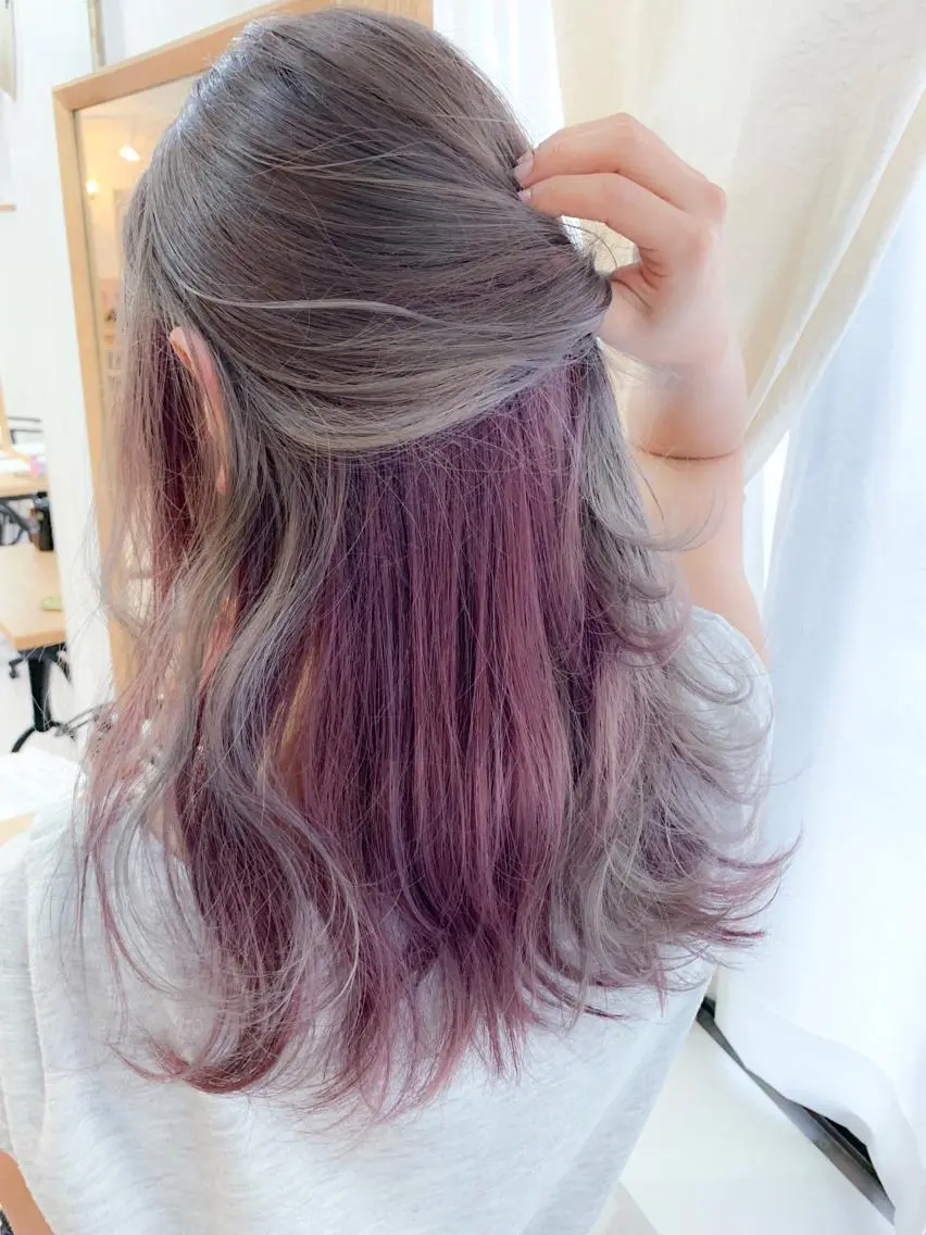 セミロング カラー ベージュカラー ブリーチ インナーカラー ラベンダーカラー ピンクカラー カット ヘアカラー BOX mico.のヘアスタイル