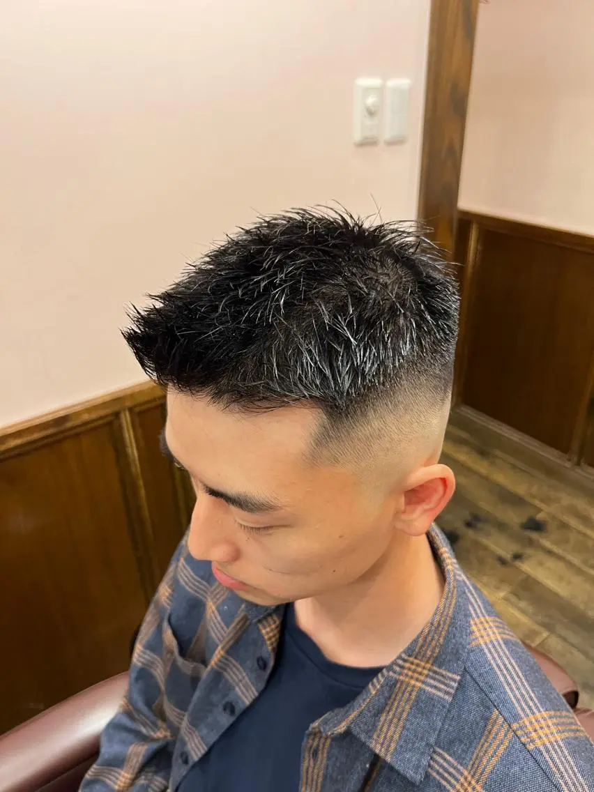 ショート 大久保 竣太のヘアスタイル