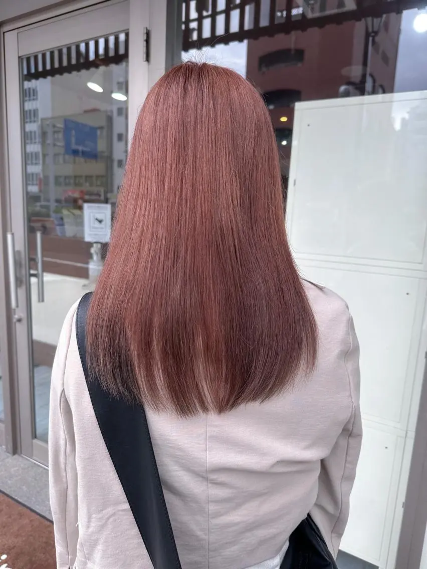 セミロング カラー ベージュカラー ブリーチ ピンクカラー ピンクベージュ カット ヘアカラー トリートメント レイヤー/高橋 みく /池下/千種のヘアスタイル