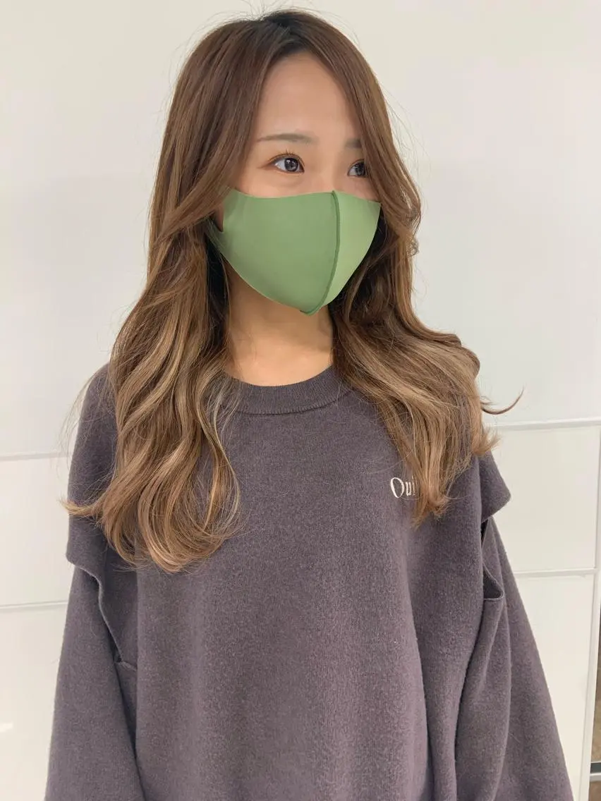 ロング エクステ Amelie yunのヘアスタイル
