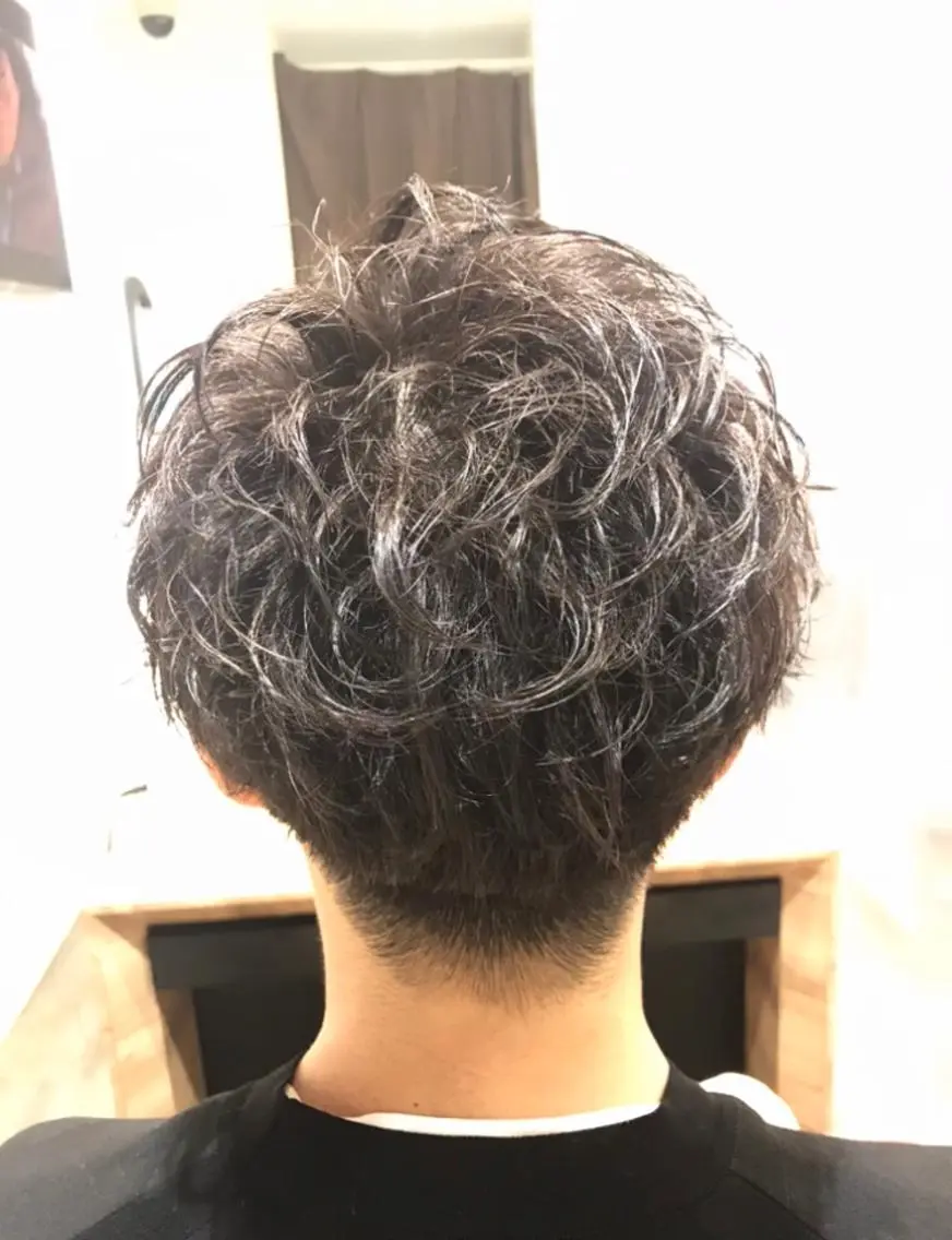 ショート カラー メンズ グレージュ 限定クーポン 💕大量更新ブリーチのヘアスタイル