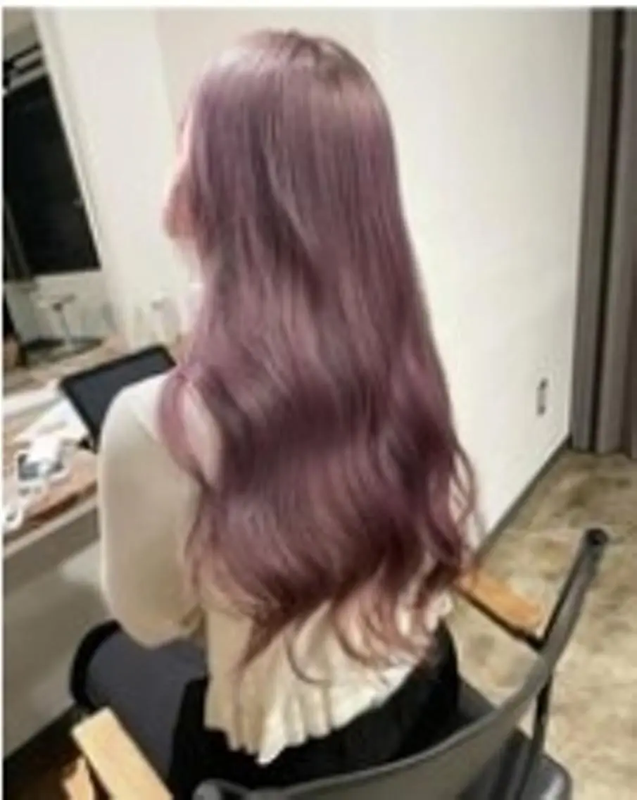ロング カラー ブリーチ ダブルカラー ブリーチなしカラー カラーモデル/透明感 カラー/coco🎀のヘアスタイル