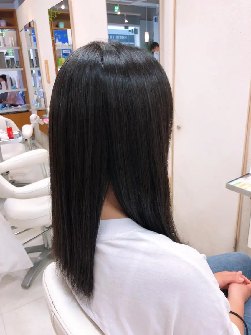 ロング 縮毛矯正 阿部 美咲のヘアスタイル