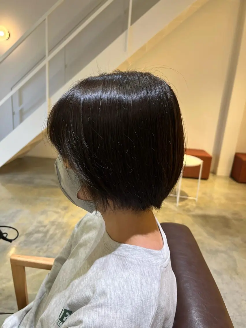 ショート アッシュ ハイライト 髪質改善 🌼あんなtrend color🌼のヘアスタイル
