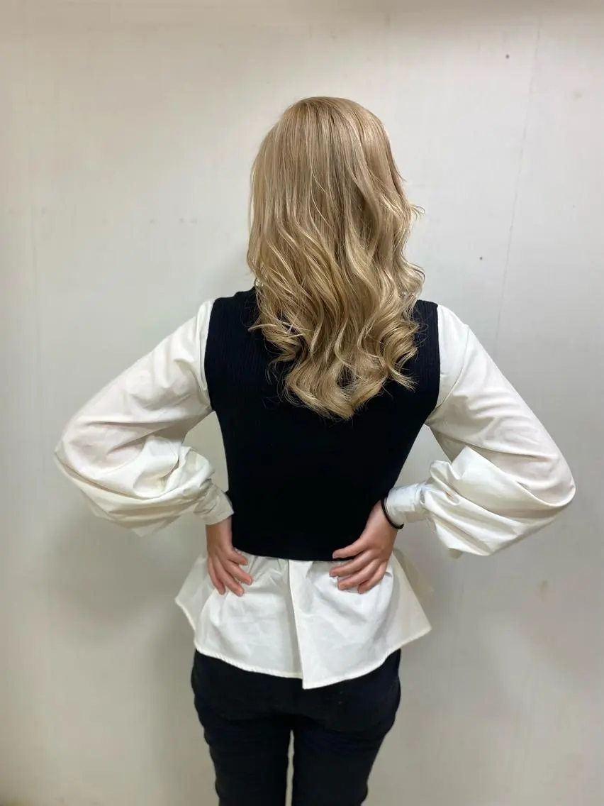 ロング カラー ヘアアレンジ メンズ キッズ ネイル マツエク・マツパ アイブロウ ヘアカラー トリートメント 🧡可愛い色落ち🧡 ハイトーン特化🧡のヘアスタイル