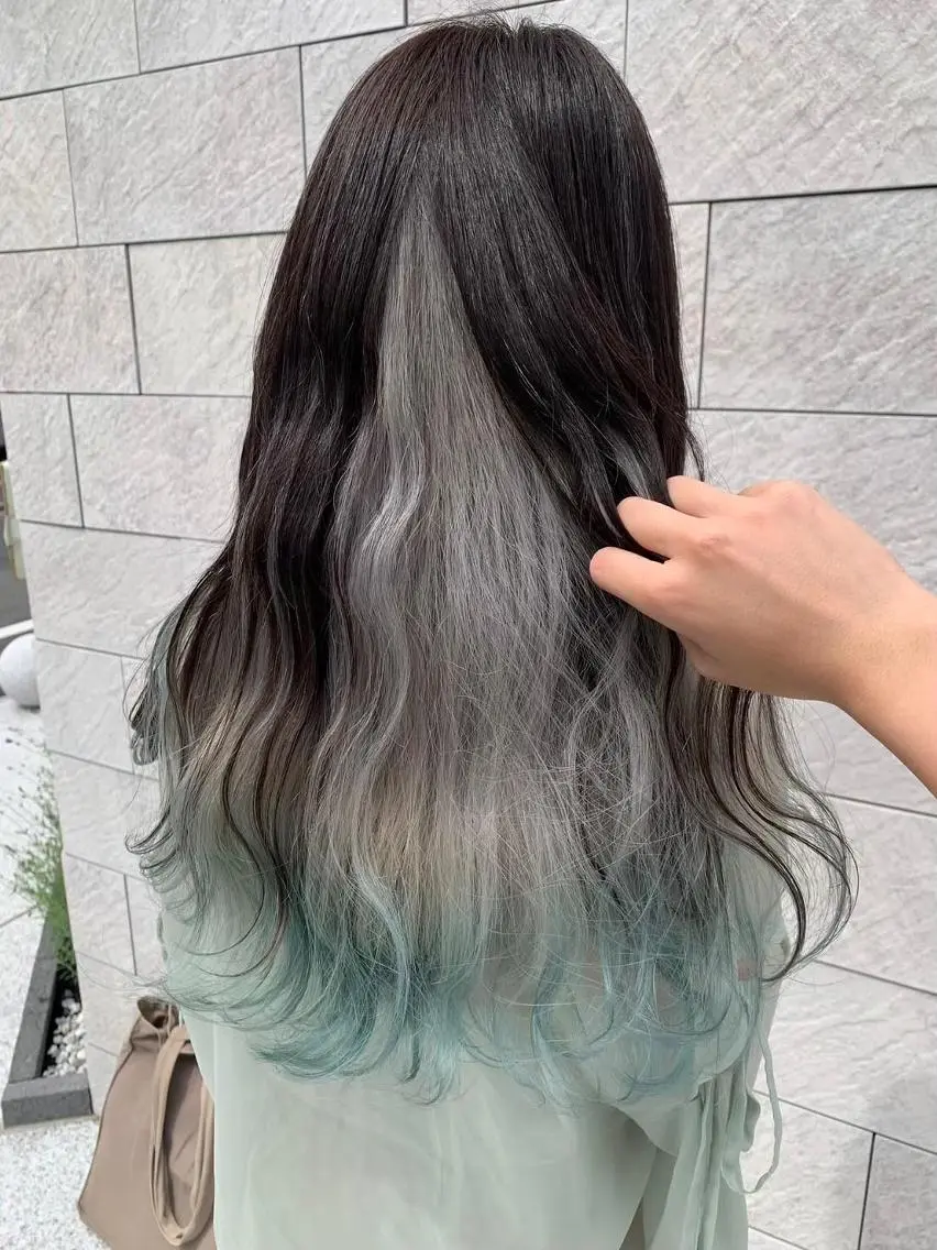 カラー Daisy🎀透け感 カラー🎀JUNAのヘアスタイル