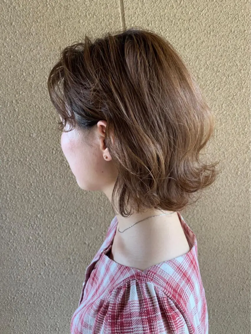 ショート カラー みつはし さおりのヘアスタイル