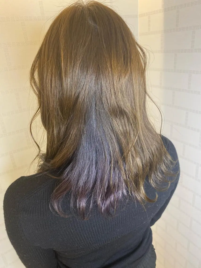 セミロング カラー ベージュカラー イルミナカラー インナーカラー パープルカラー カット ヘアカラー 塩谷黎✨イルミナ カラーメンズパーマ✨のヘアスタイル