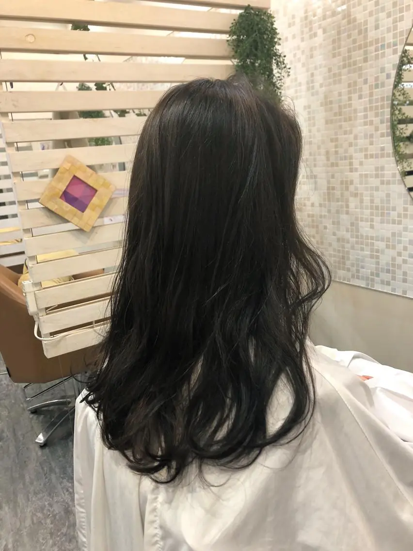 カラー インナーカラー 似合わせ🩰✨ 二階堂昌恵のヘアスタイル