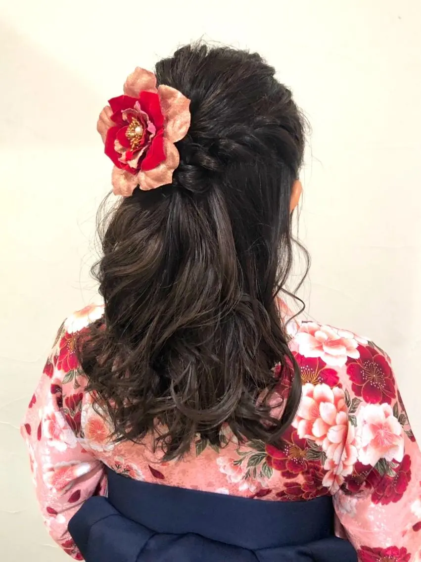 ヘアアレンジ 卒業式のヘアスタイル トレンドヘアーに🌈 川村　静香のヘアスタイル