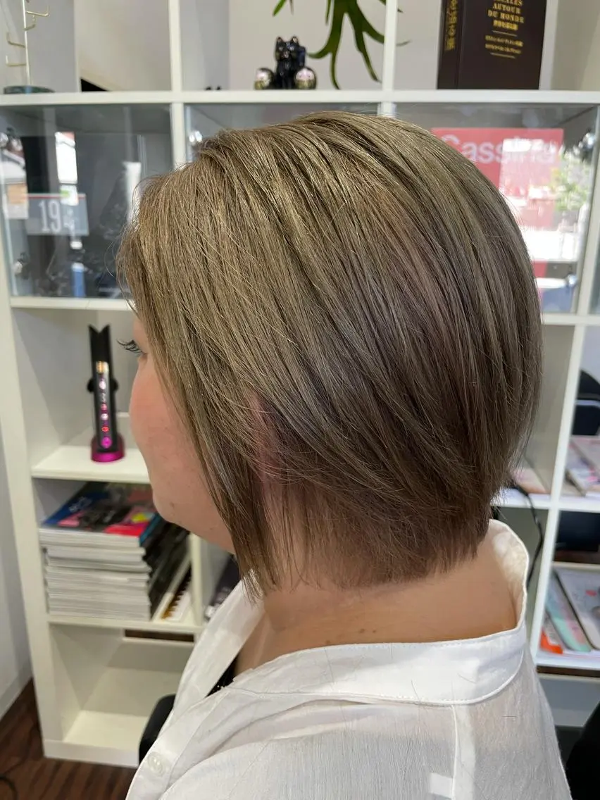 ショート ハンサムショート ハイライト ショートヘア ツイストパーマ シンヤヘアーズ 泉大津本店のヘアスタイル