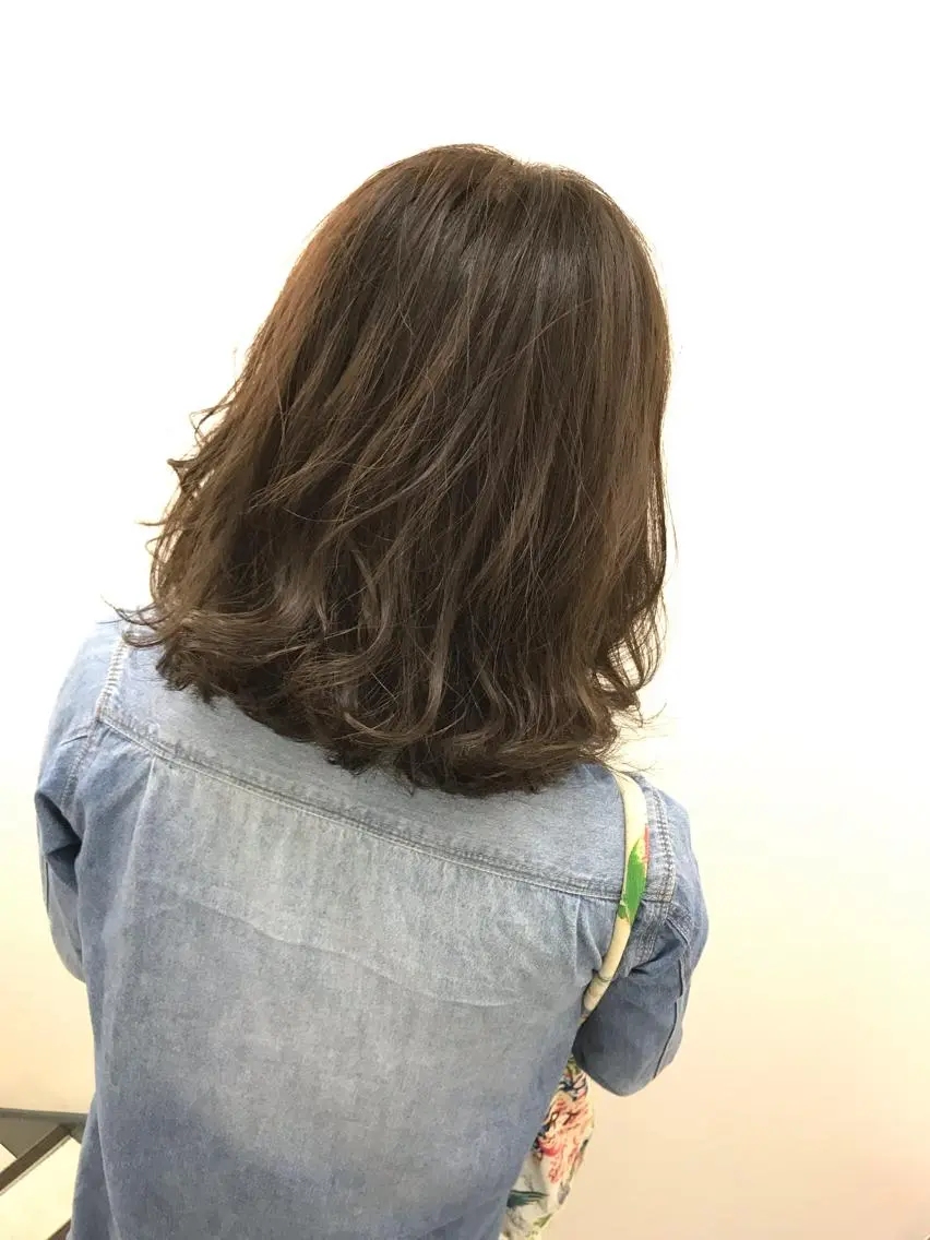 ミディアム カラー Rayt hair レイトヘアーのヘアスタイル