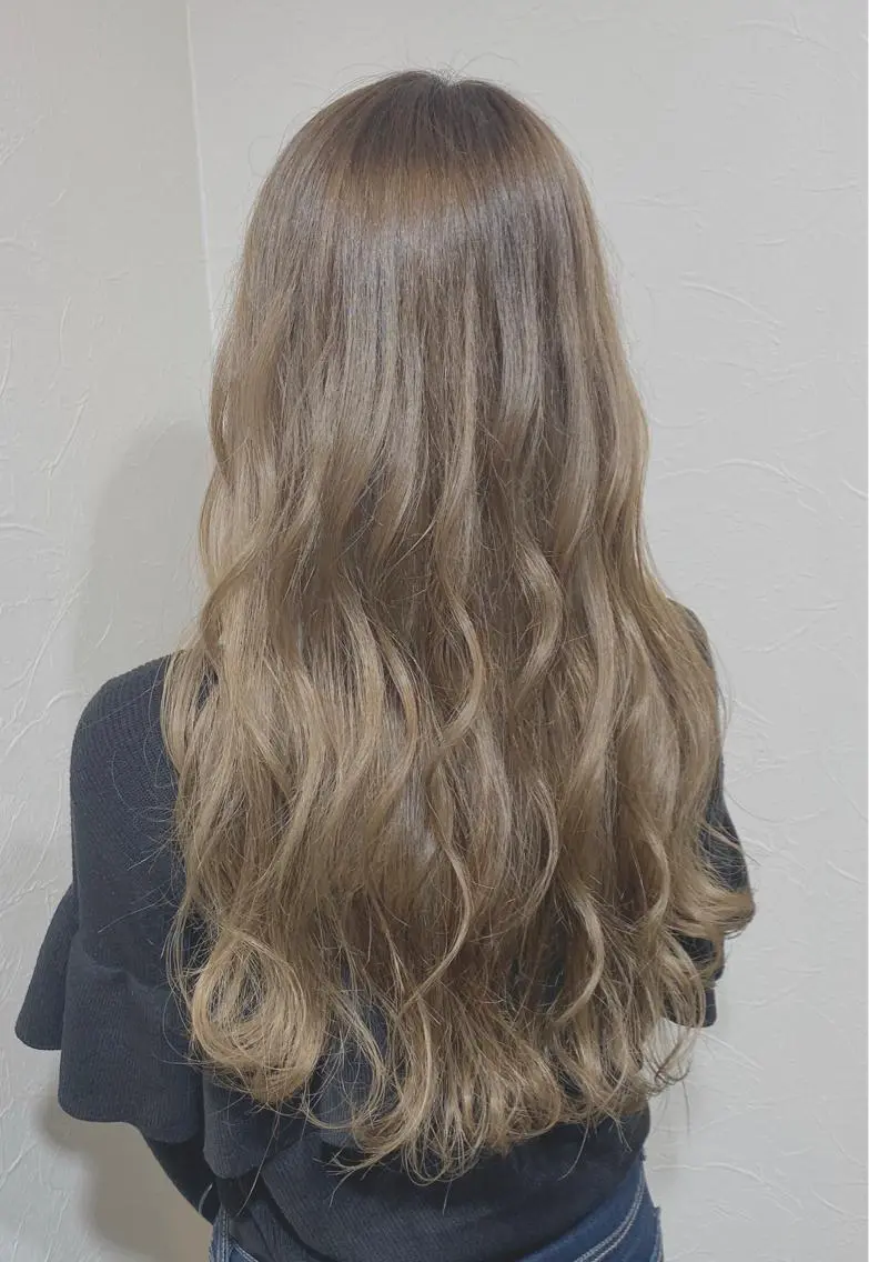 ロング カラー カット ヘアカラー トリートメント 💜 MINORI💜のヘアスタイル