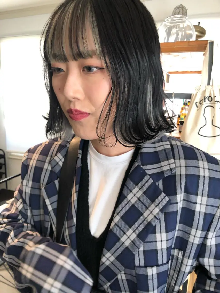 ショート カラー eri kinjoのヘアスタイル