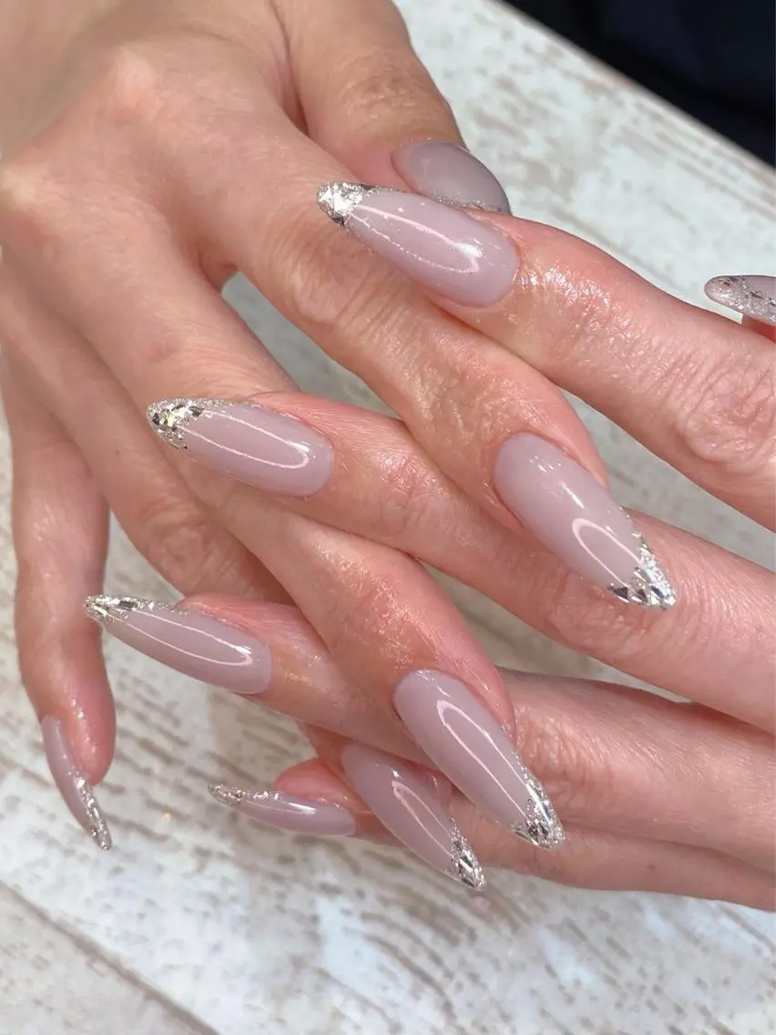 ネイル LINOAH NAILのネイルデザイン