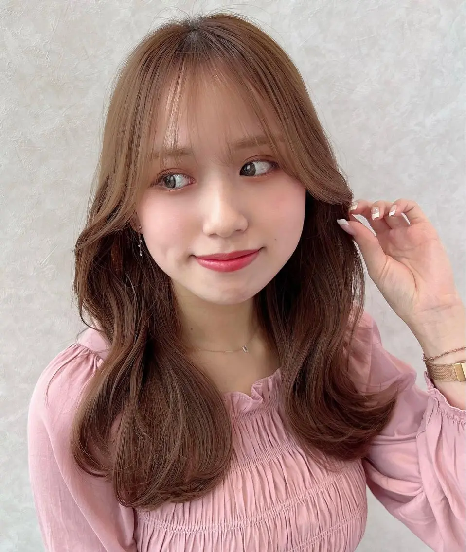 ロング くびれヘア レイヤーカット ロング シースルーバング 🧡くびれヘア/前髪 顔周り🧡久原結衣のヘアスタイル