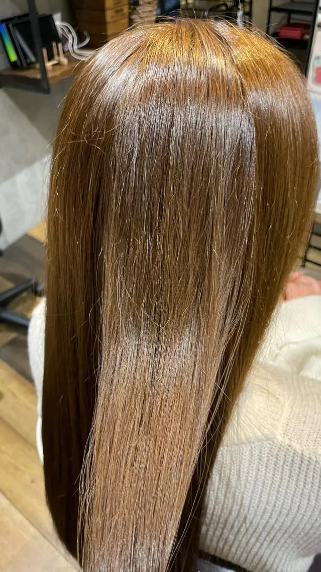 ロング カラー ブリーチ オリーブカラー 大 場のヘアスタイル