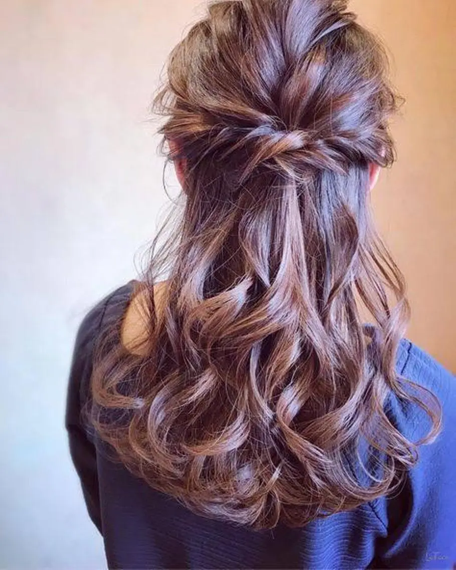 ロング ヘアセット 佐々木 綾のヘアスタイル