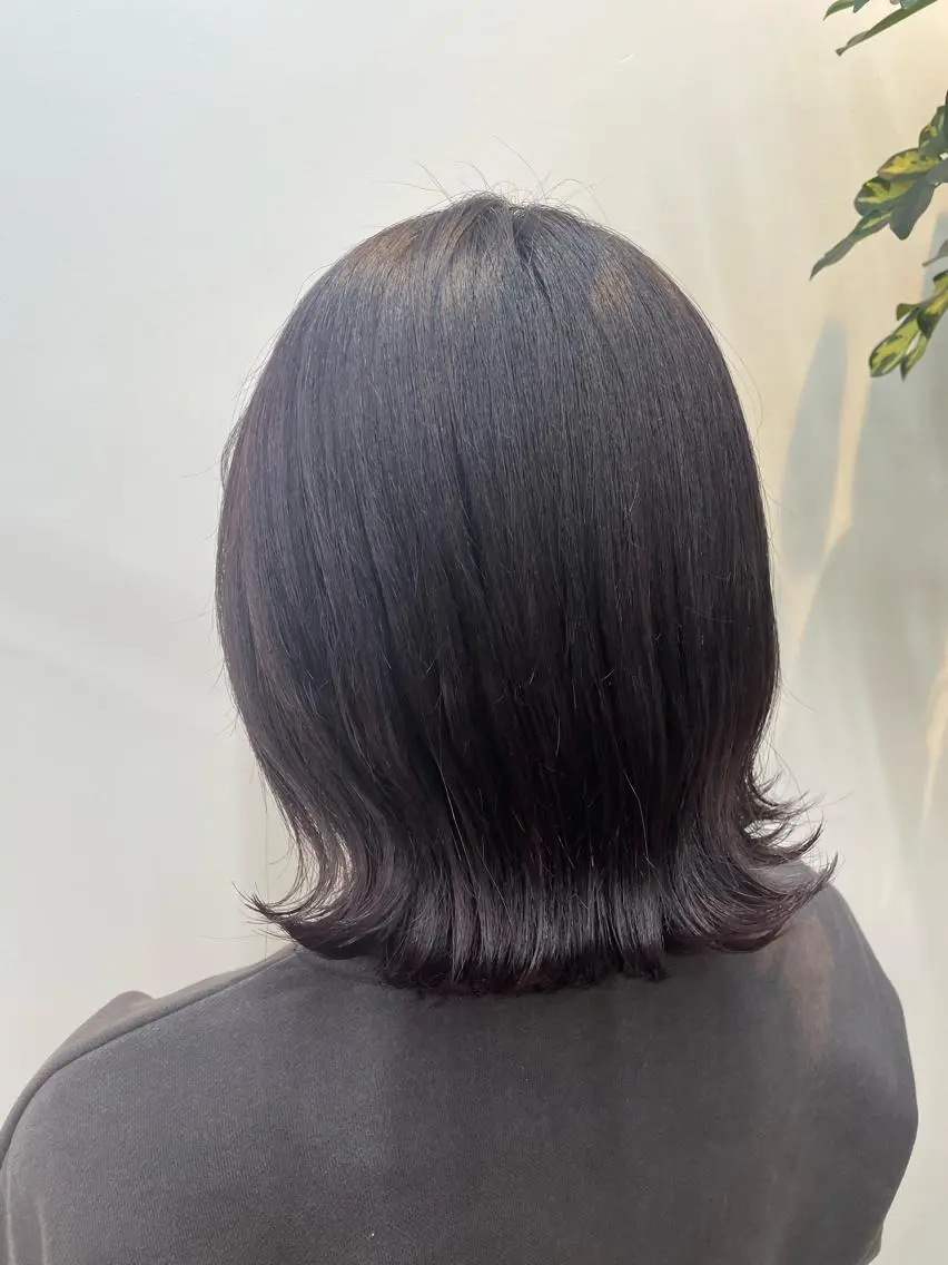 ミディアム カラー yuika .のヘアスタイル