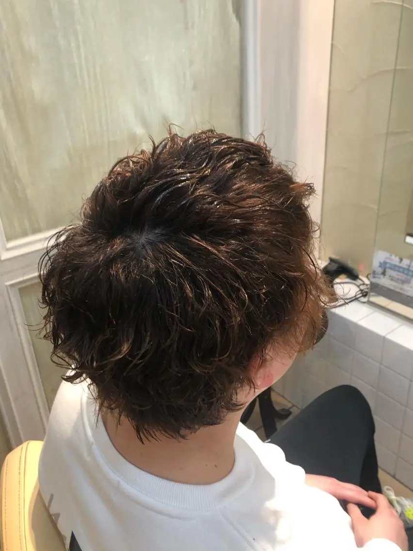 ショート パーマ メンズ メンズパーマ カット パーマ 髪質改善ストレート ⚡️下ノ村柊斗⚡️のヘアスタイル