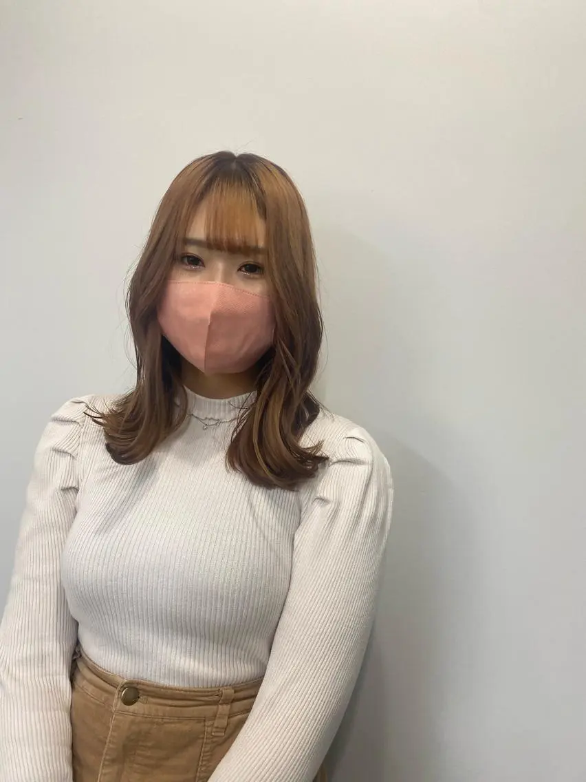 ミディアム カラー ブリーチ デザインカラー ハイトーンカラー 似合わせカット ウルフカット 韓国ヘア/レイヤー Lily Wongのヘアスタイル