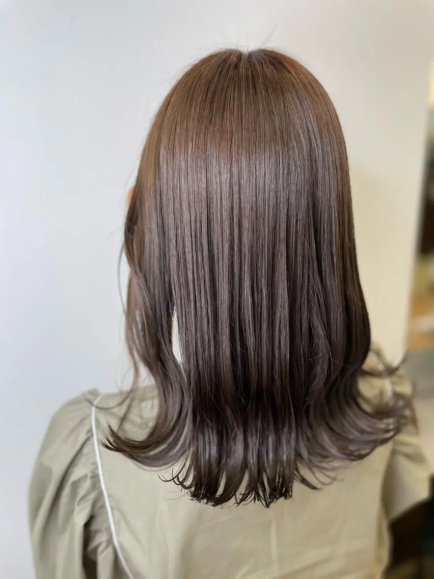 セミロング カラー アッシュ ベージュカラー イルミナカラー IORI #韓国ヘア#髪質改善のヘアスタイル