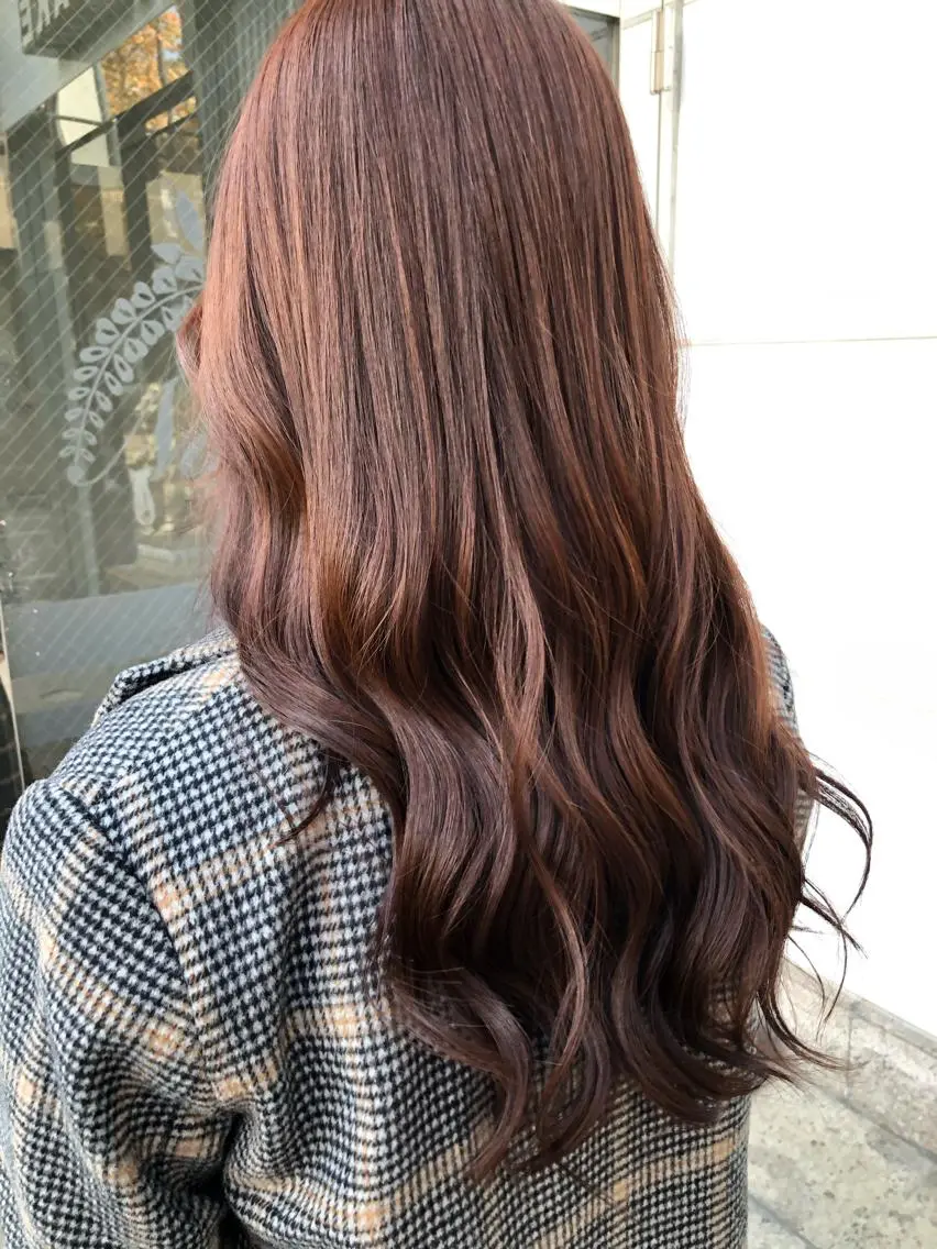 ロング カラー ブリーチ ブリーチなしカラー カット ヘアカラー トリートメント 🫧富田 苑実🫧のヘアスタイル