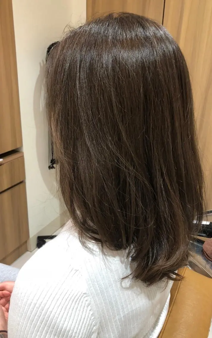 ロング カラー パーマ アディクシーカラー ブリーチ ブルーカラー グレージュ イルミナカラー BASSA 下井草店のヘアスタイル