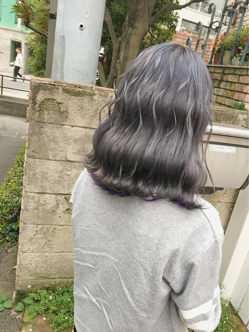 ミディアム カラー アッシュ アッシュグレー ベージュカラー 黒髪 ブリーチ 💕ブリーチ/ヘアメ 🎀YUUKAのヘアスタイル
