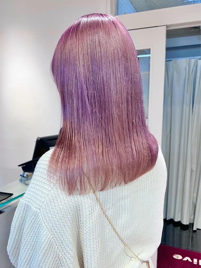 セミロング カラー ヘアアレンジ ヘアカラー トリートメント ハイトーンピンク🍑 ブリーチ🍑RINAのヘアスタイル