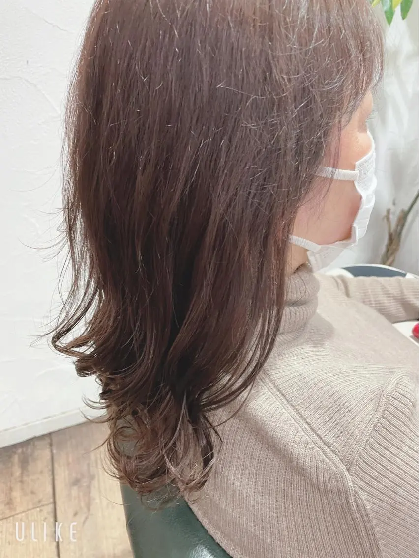 ロング カラー マルヤマ リナの眉毛・アイブロウイメージ