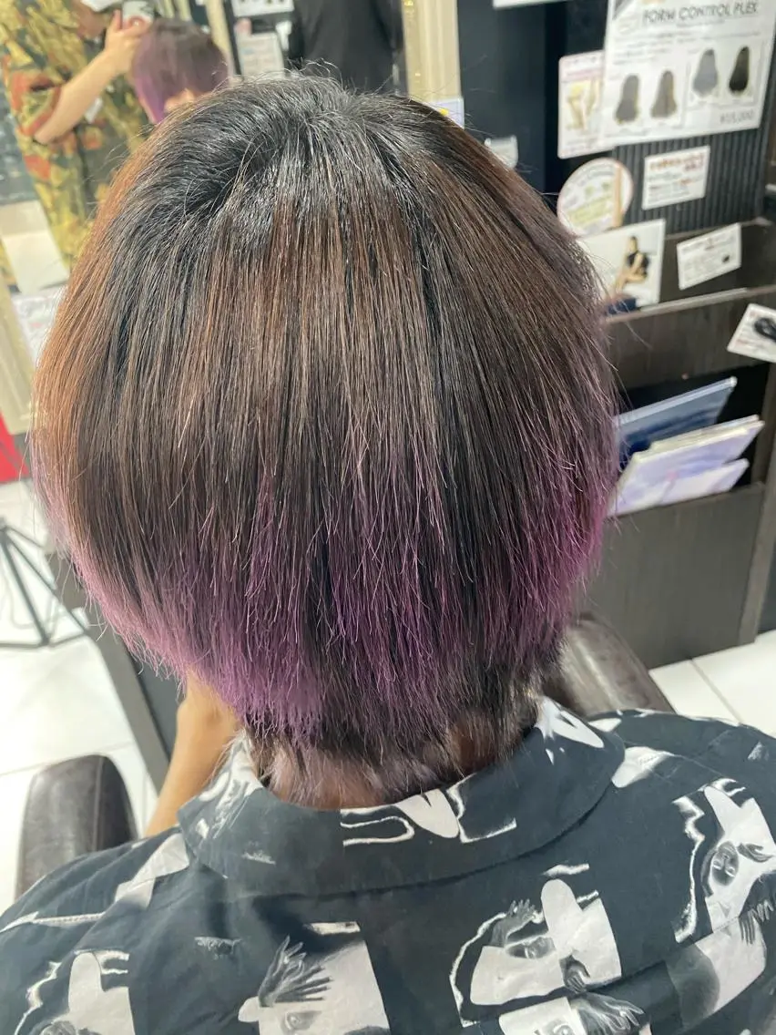 メンズ グレージュ達人/赤み 消し/ブリーチ/岩崎のヘアスタイル