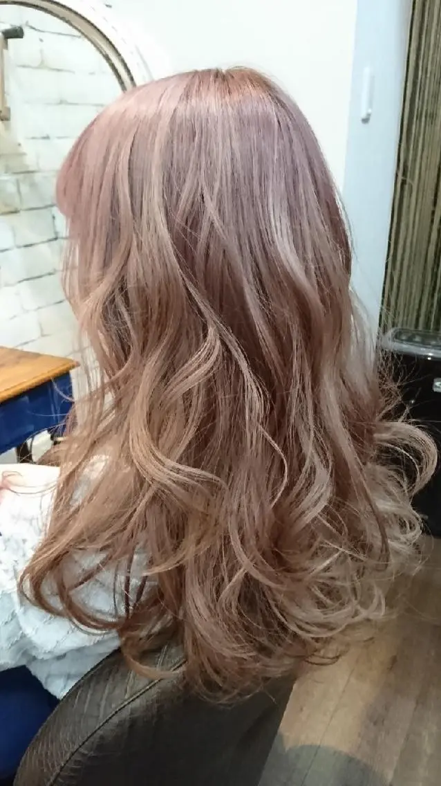 ロング カラー パーマ ヘアアレンジ メンズ メンズハイライト グラデーションカラー ハイライトカラー ハイライト まとまり💯悩み改善 ★松本尚弥★店長のヘアスタイル