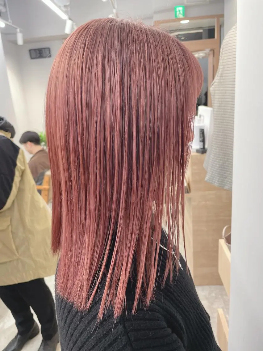 ミディアム SAEKI【ior 】北千住店ブリーチのヘアスタイル