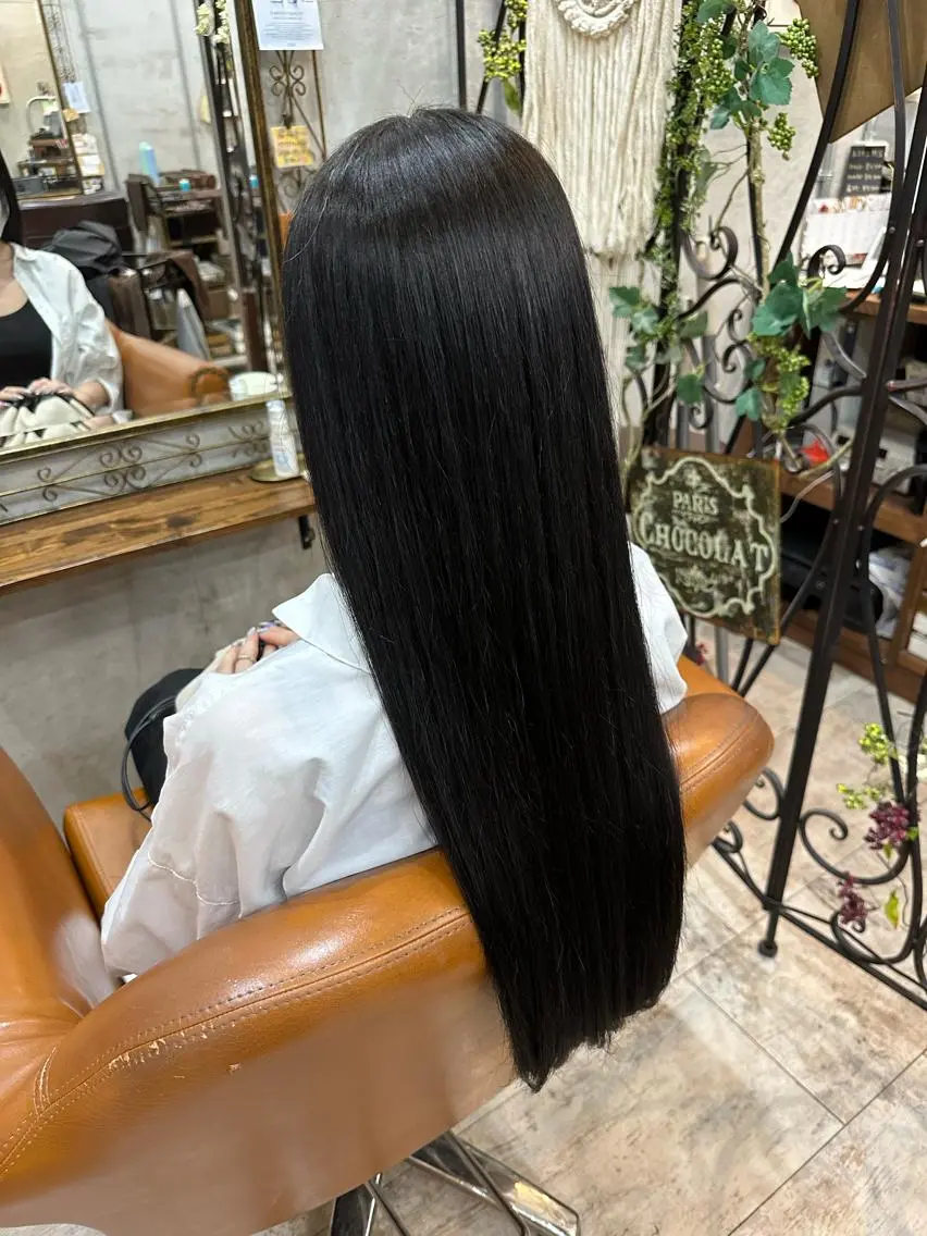 ロング 縮毛矯正 カット スパのヘアスタイル