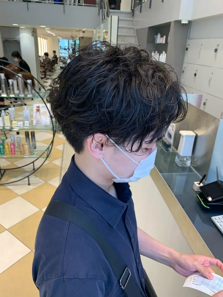 メンズ カット パーマ トリートメント ヘアセット ✨上村 潤平✨メンズヘア✨のヘアスタイル