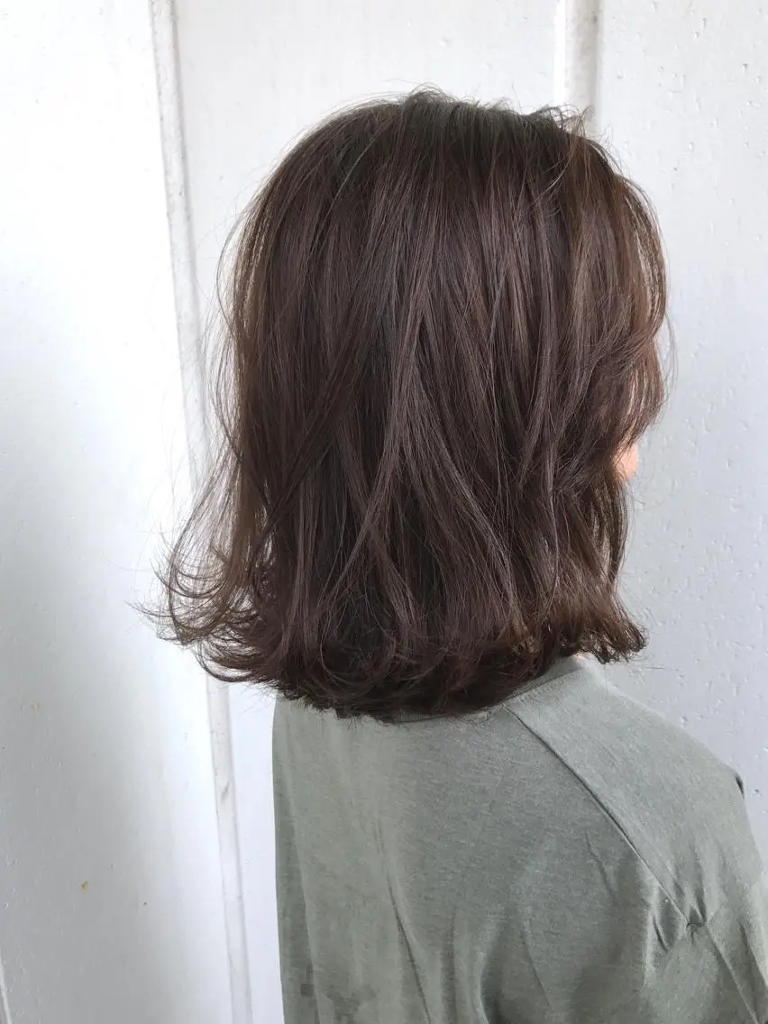 ミディアム カラー パーマ ヘアアレンジ メンズ キッズ マツエク・マツパ アッシュ オリーブアッシュ 境 健助のヘアスタイル