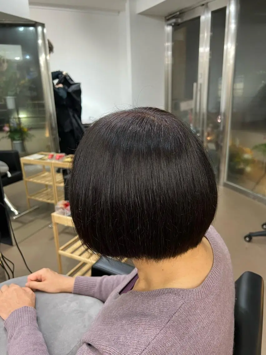 ショート カラー ブリーチ ケアブリーチ ダブルカラー イヤリングカラー ハイライトカラー 神戸ボブ✂️ ioe三宮/田 伸佳のヘアスタイル