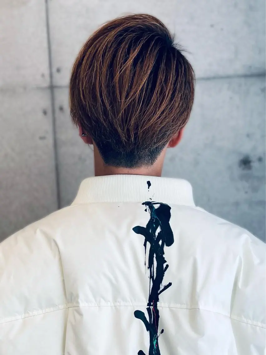 ショート メンズ 平栗 篤のヘアスタイル