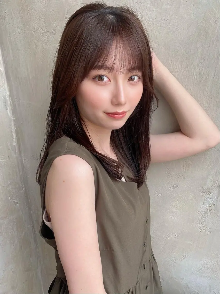 セミロング カラー セミロングパーマ ベージュカラー ブラウンカラー ブラウンベージュ 髪質改善 顔周り/くびれヘア 韓国ヘア💕風間るなのヘアスタイル