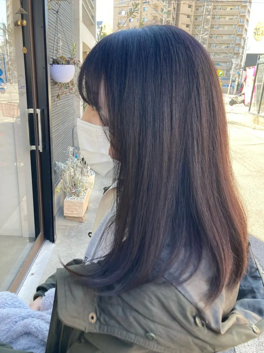 カラー ヘアカラー 折本 沙織のヘアスタイル