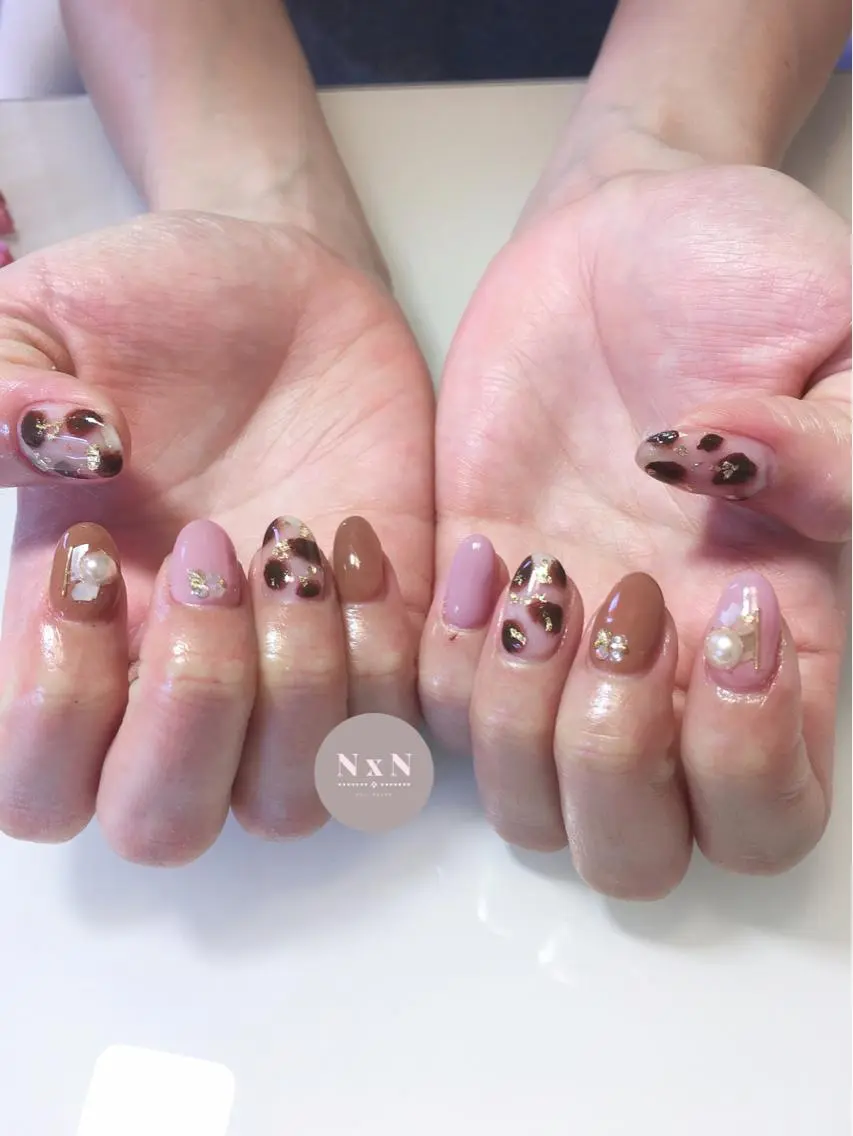 ネイル アニマル柄 ジェルネイル ぷっくりネイル nail salon N×Nのネイルデザイン
