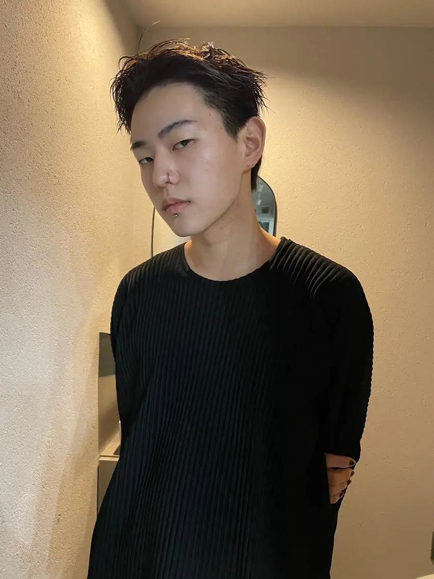 ショート メンズ カット 吉田一輝 外国人パーマのヘアスタイル