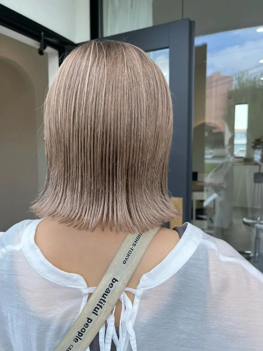 ミディアム ヘアカラー 加藤 明香里のヘアスタイル