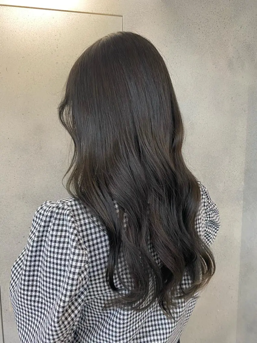 セミロング カラー 渋谷  中性ヘア あかりのヘアスタイル