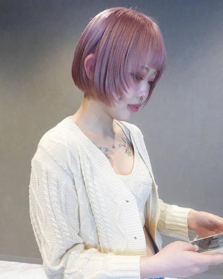 ショート カラー ベージュカラー ピンクカラー ピンクベージュ ボブ カット ヘアカラー トリートメント さと ちはるのヘアスタイル